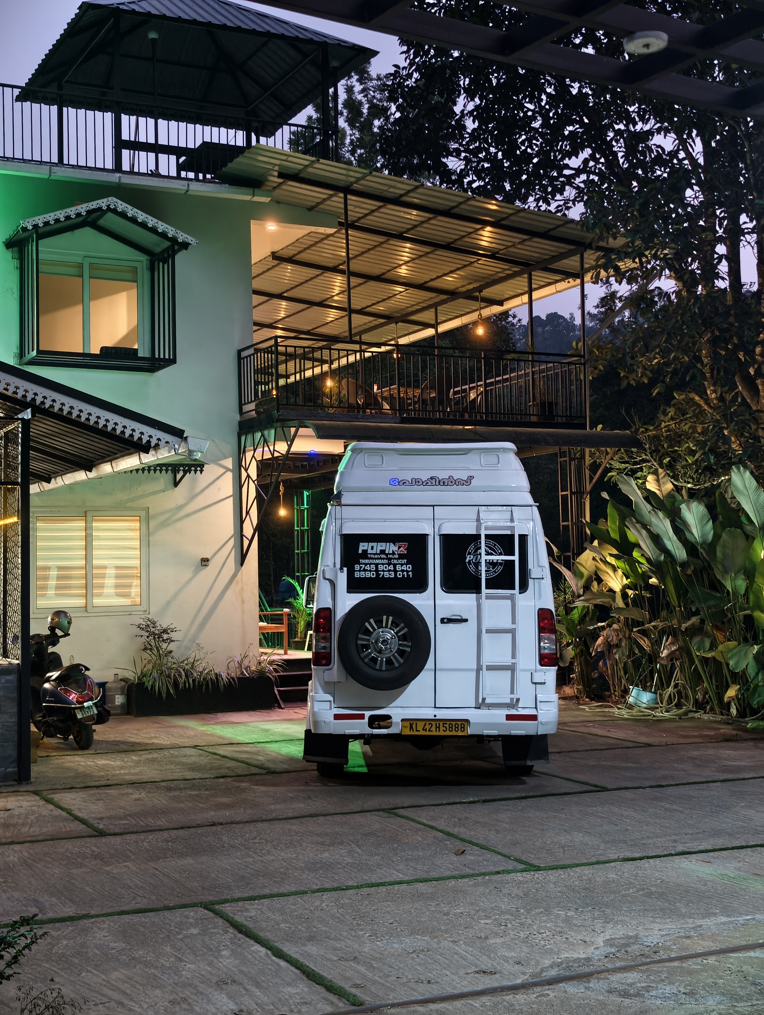 Spacious Parking 1